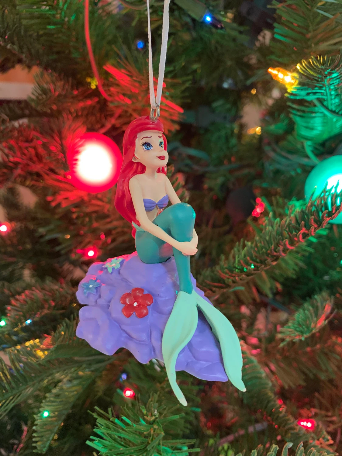 Hallmark Disney Princess Ariel On Rock Christmas Ornament 3HCM0810 4 Hallmark Disney Princess Ariel On Rock Christmas Ornament 3HCM0810 - Image 2