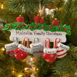 Family Personalized Christmas Ornament With 5 Mittens -The Jolly Christmas Shop apidjs1xm 20828.1646091872