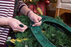 Village Lighting Deluxe Door Saver For Christmas Wreaths V-11101-DLX 11 Village Lighting Deluxe Door Saver For Christmas Wreaths V-11101-DLX -The Jolly Christmas Shop apiefmpni 28903.1646091888